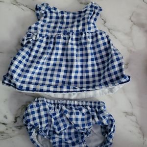 Baby girl clothes lot